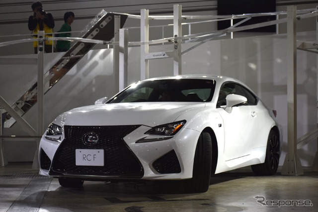 レクサスRC F(東京オートサロン16)