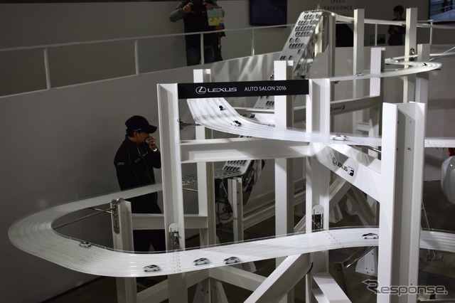 レクサスブース(東京オートサロン16)