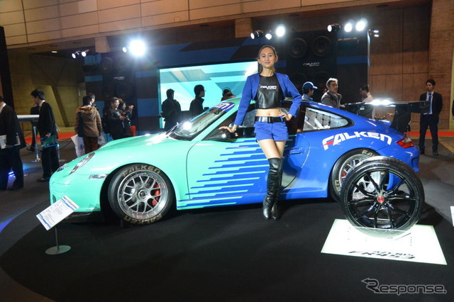 ファルケン ブース(東京オートサロン16)