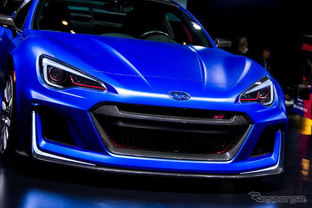 スバル STI パフォーマンスコンセプト(東京オートサロン16)