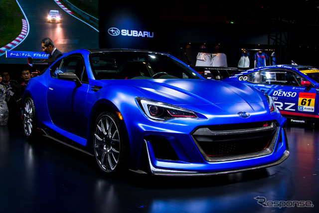 スバル STI パフォーマンスコンセプト(東京オートサロン16)