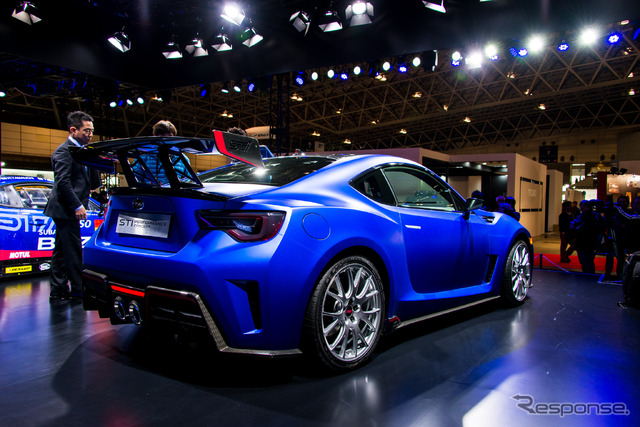 スバル STI パフォーマンスコンセプト(東京オートサロン16)