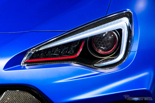 スバル STI パフォーマンスコンセプト(東京オートサロン16)