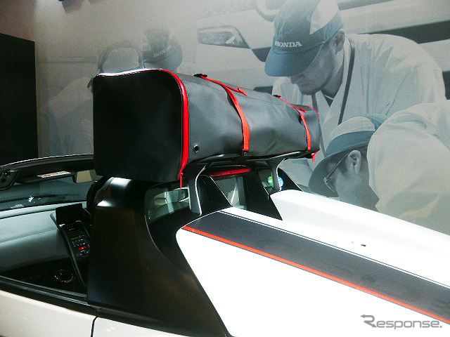 ルーフキャリアや専用スピーカーを装着したモデューロ S660 スタディモデル(東京オートサロン2016/1月15日/幕張メッセ)
