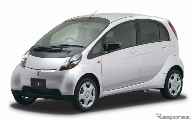 三菱自動車、国内はプラスで海外は不振…10月実績