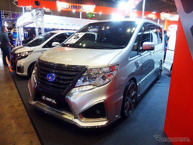 2014・2015年式車をベースとした2016年モデルを4台(IMPUL X-TRAIL、IMPUL DAYZ、IMPUL DAYZ ROOX)を公開したホシノインパル