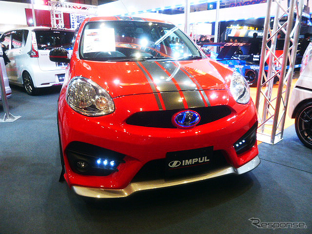 2014・2015年式車をベースとした2016年モデルを4台(IMPUL X-TRAIL、IMPUL DAYZ、IMPUL DAYZ ROOX)を公開したホシノインパル