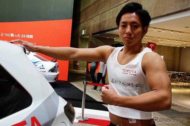 それぞれの車両担当がいて、3人が交代で出ているとのこと。