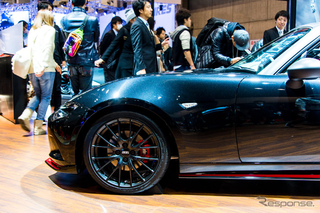 マツダ ロードスターRS レーシングコンセプト(東京オートサロン16)
