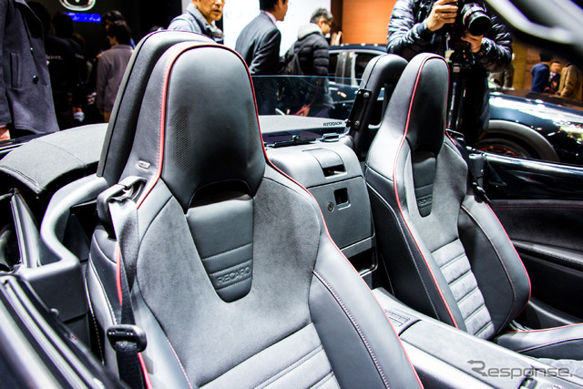 マツダ ロードスターRS レーシングコンセプト(東京オートサロン16)