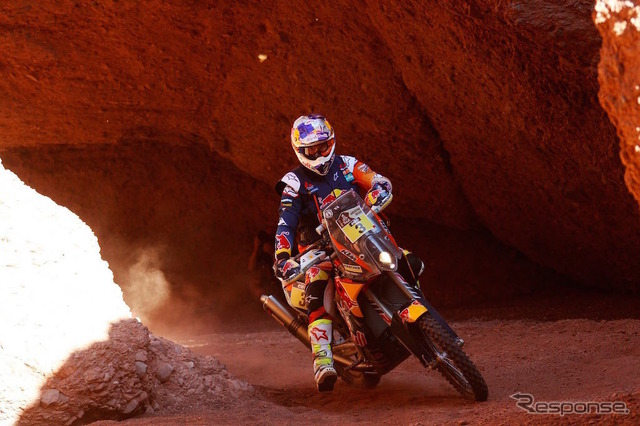 ダカールラリー2016 モト部門優勝、トビー・プライス(KTM)。
