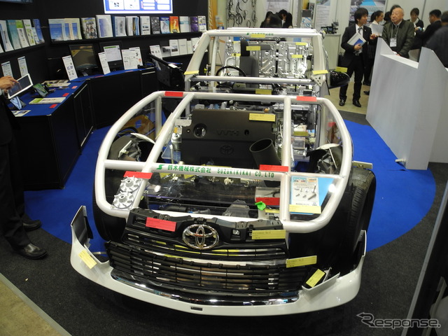 いわて産業振興センターが製作した「ショーケースカー」