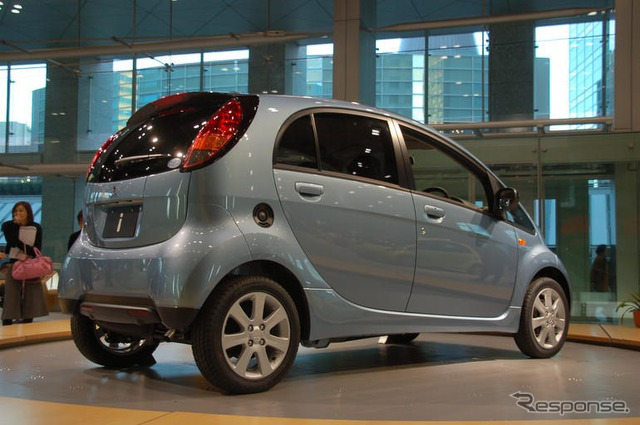 【新聞ウォッチ】2006年ヒット商品番付、「軽自動車」大関に昇進