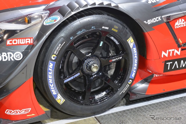 日産 MOTUL AUTECH GT-R(東京オートサロン16)