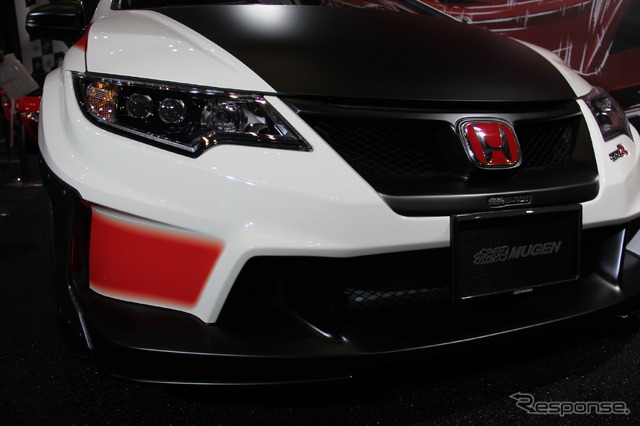 無限シビックTYPE R コンセプト(東京オートサロン2016)