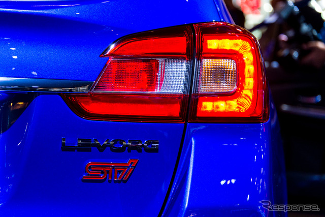 スバル レヴォーグ STI CONCEPT(東京オートサロン16)