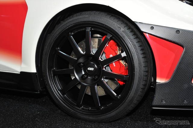 無限 シビック TYPE R コンセプト(東京オートサロン16)