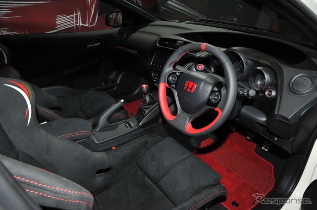 無限 シビック TYPE R コンセプト(東京オートサロン16)