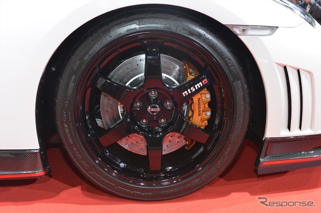 日産 GT-R NISMO N Attack Package(東京オートサロン16)