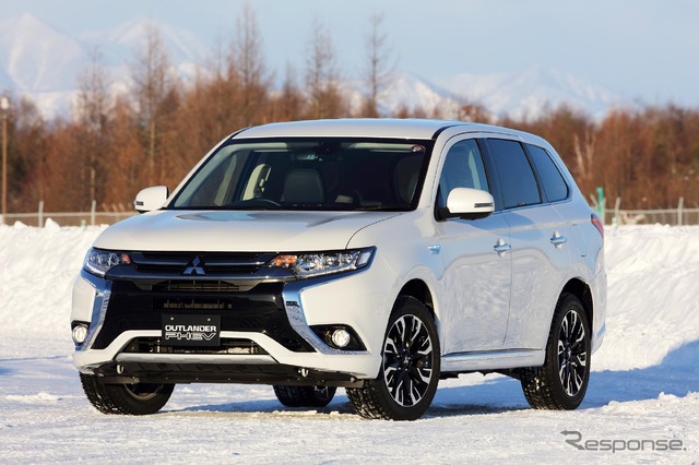 三菱 アウトランダーPHEV(写真は市販モデル)