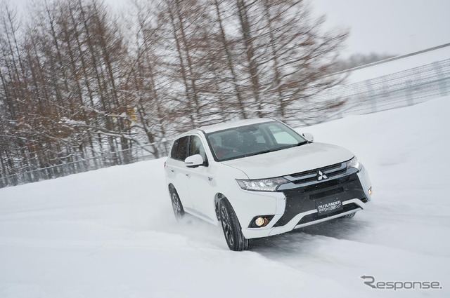三菱 アウトランダーPHEV(写真は市販モデル)