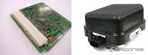 PCBコネクタ(左)とミリ波レーダー