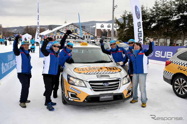 スバルゲレンデタクシー2016 新井選手によるデモランも行われた