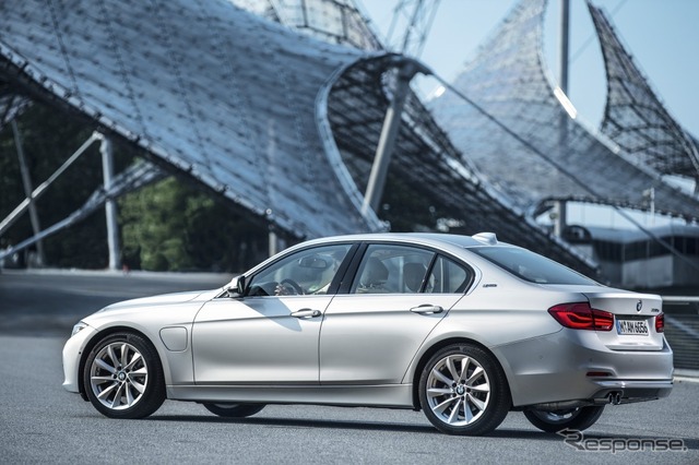 BMW 330e