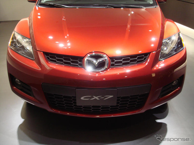 マツダ CX-7 先行展示…写真蔵