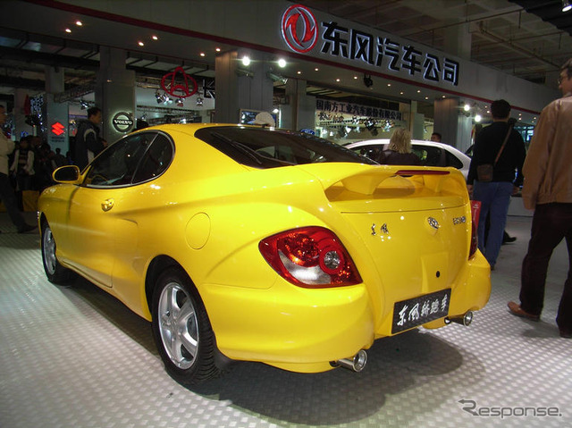 【北京モーターショー06】写真蔵…東風
