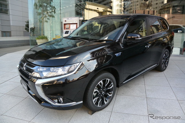 三菱自動車 アウトランダー PHEV