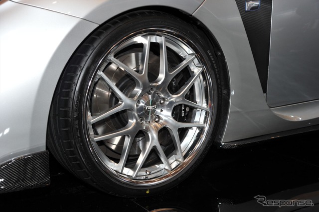 トムス RC F TOM'S(東京オートサロン16)