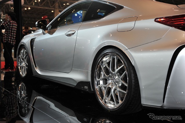 トムス RC F TOM'S(東京オートサロン16)