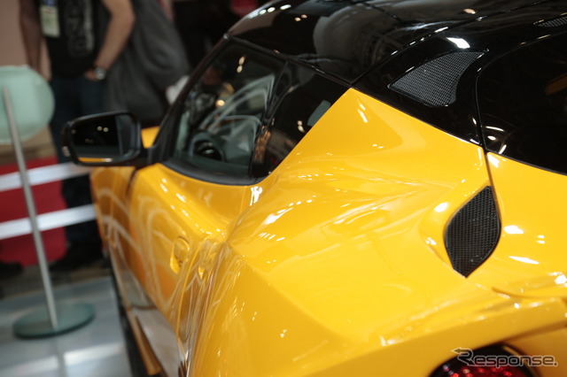 ロータス エヴォーラ400(東京オートサロン16)