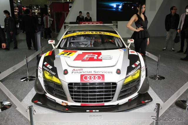 アウディ R8 LMS ウルトラ（東京オートサロン16）