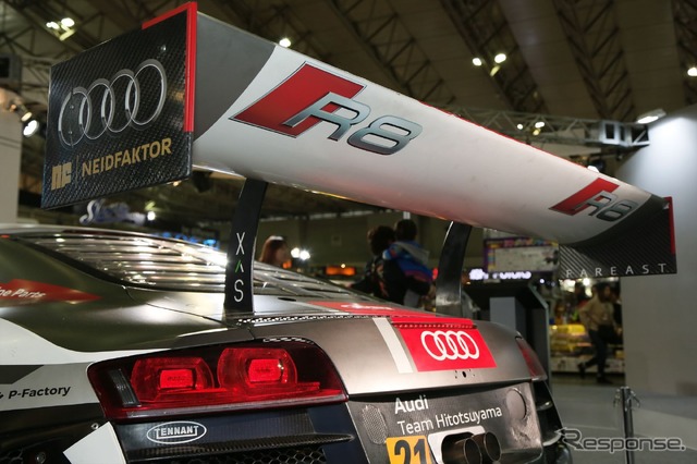 アウディ R8 LMS ウルトラ(東京オートサロン16)