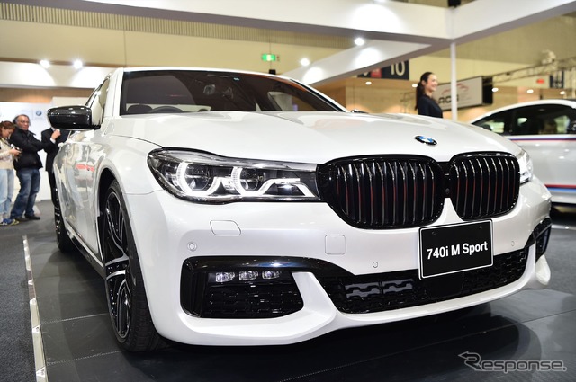 BMW 740i M Sport（東京オートサロン16）