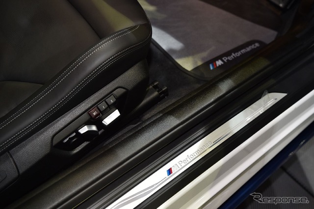 BMW M4 クーペ with Mパフォーマンスパーツ(東京オートサロン16)