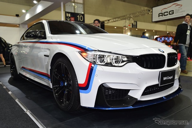 BMW M4 クーペ with Mパフォーマンスパーツ(東京オートサロン16)