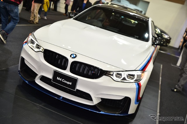 BMW M4 クーペ with Mパフォーマンスパーツ(東京オートサロン16)