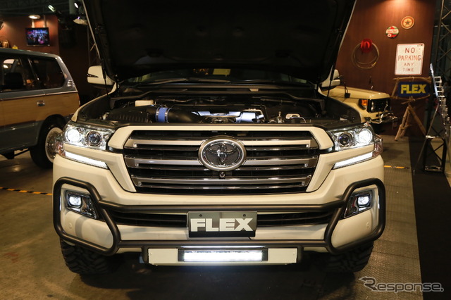 FLEX ランドクルーザー200hp(東京オートサロン16)
