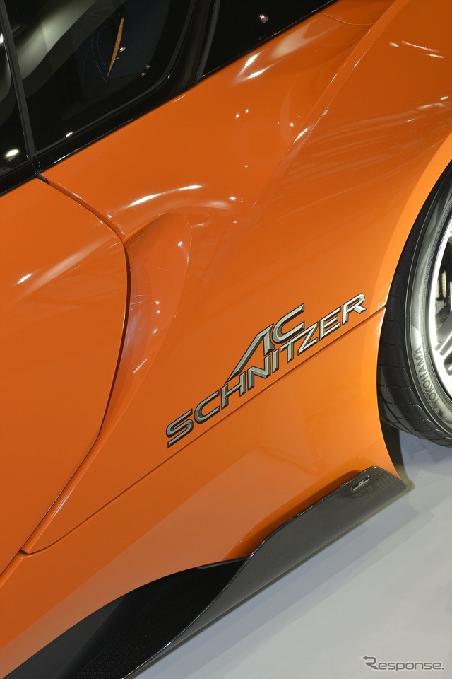BBSジャパン BMW i8(東京オートサロン16)