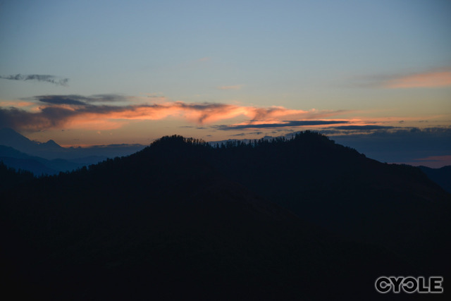 10/31 6:016 AM Poon hill