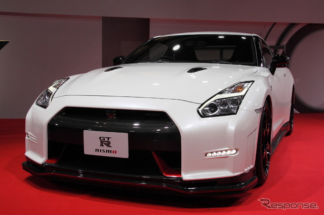 日産『GT-R NISMO N Attack Package』