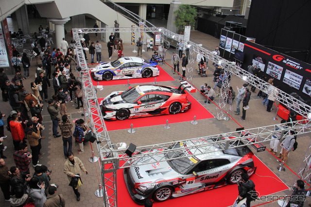 今年も大阪オートメッセでSUPER GTマシンを多数展示