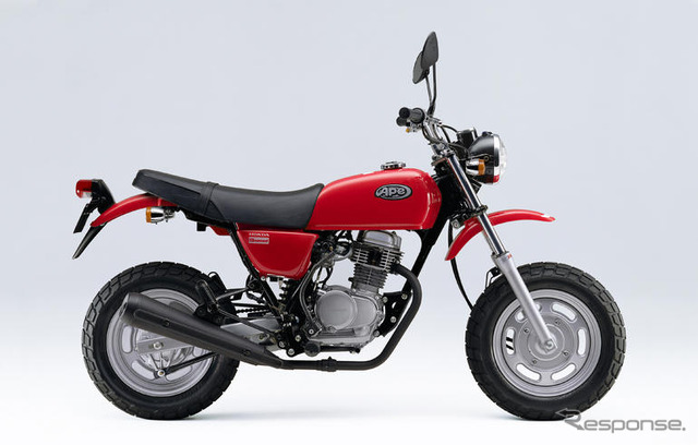 ホンダ エイプとエイプ デラックス のカラーリング変更