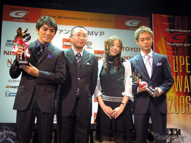 【SUPER GT】06年シーズン表彰式…自分に投票した選手