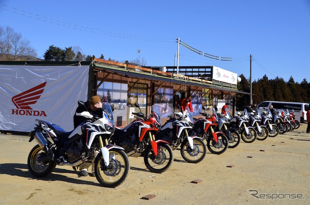 モトスポーツランドしどき(福島県いわき市)にて開催されたCRF1000L Africa Twinメディア向け試乗会。