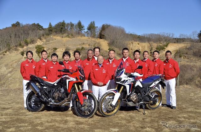 CRF1000L Africa Twin開発陣。メディア向け試乗会にて。