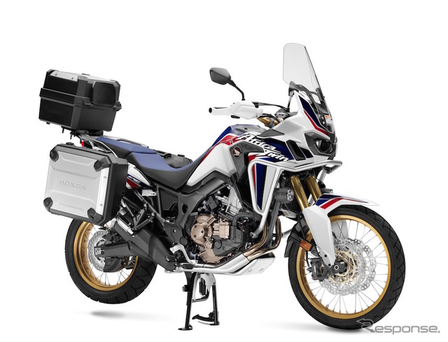 CRF1000L Africa Twinオプション装着車。